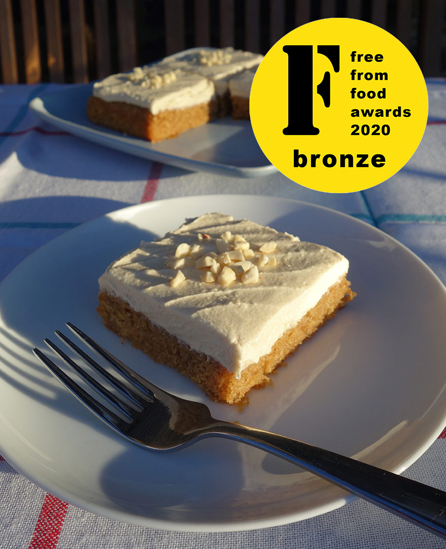 A FreeFrom Food Award winner. Glutenfree, vegan blondies, made with organic bananas, fragrant Madagascar vanilla and rapeseed oil, gluten-free flours & peanut flour. Topped with dairy-free peanut butter vanilla topping. Made with egg free, gluten free and dairy free ingredients, no animal products. Delivery by hand only or collect from me in SW9